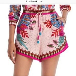 FARM Rio MACAW SHORTS Size S NWOT